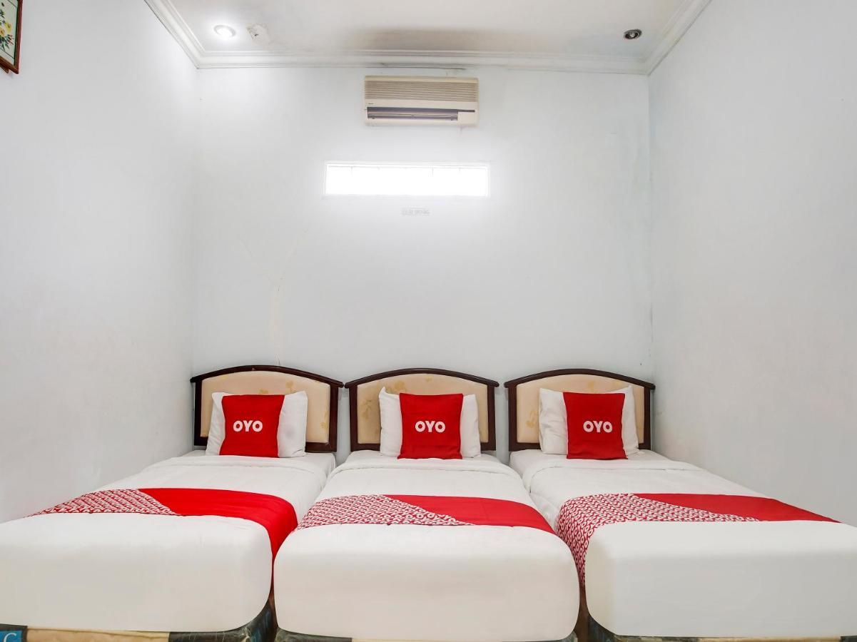 Oyo 90771 Mess 19 Syariah Otel Bandar Lampung Dış mekan fotoğraf